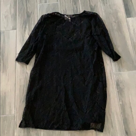 H&M black lace dress with slip - Picture 4 of 4